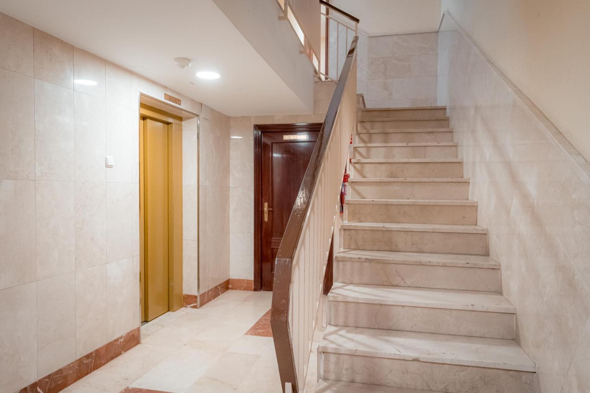Apartamento Ibericabeds Figares Granada Exterior foto